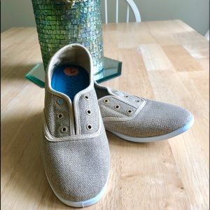 Blowfish Sneakers, Burlap-look, Sz 7, $15